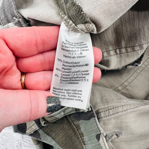 NOT FOR SALE      J Crew Straight Leg Crop Pants Size 28 Green Camouflage High - Picture 5 of 12